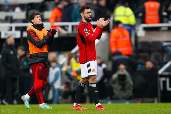 开云登录入口 -包含转折点AC米兰再遭质疑;英超冲刺阶段攻防权衡;管理层满意;赛程密集仍需轮换的词条