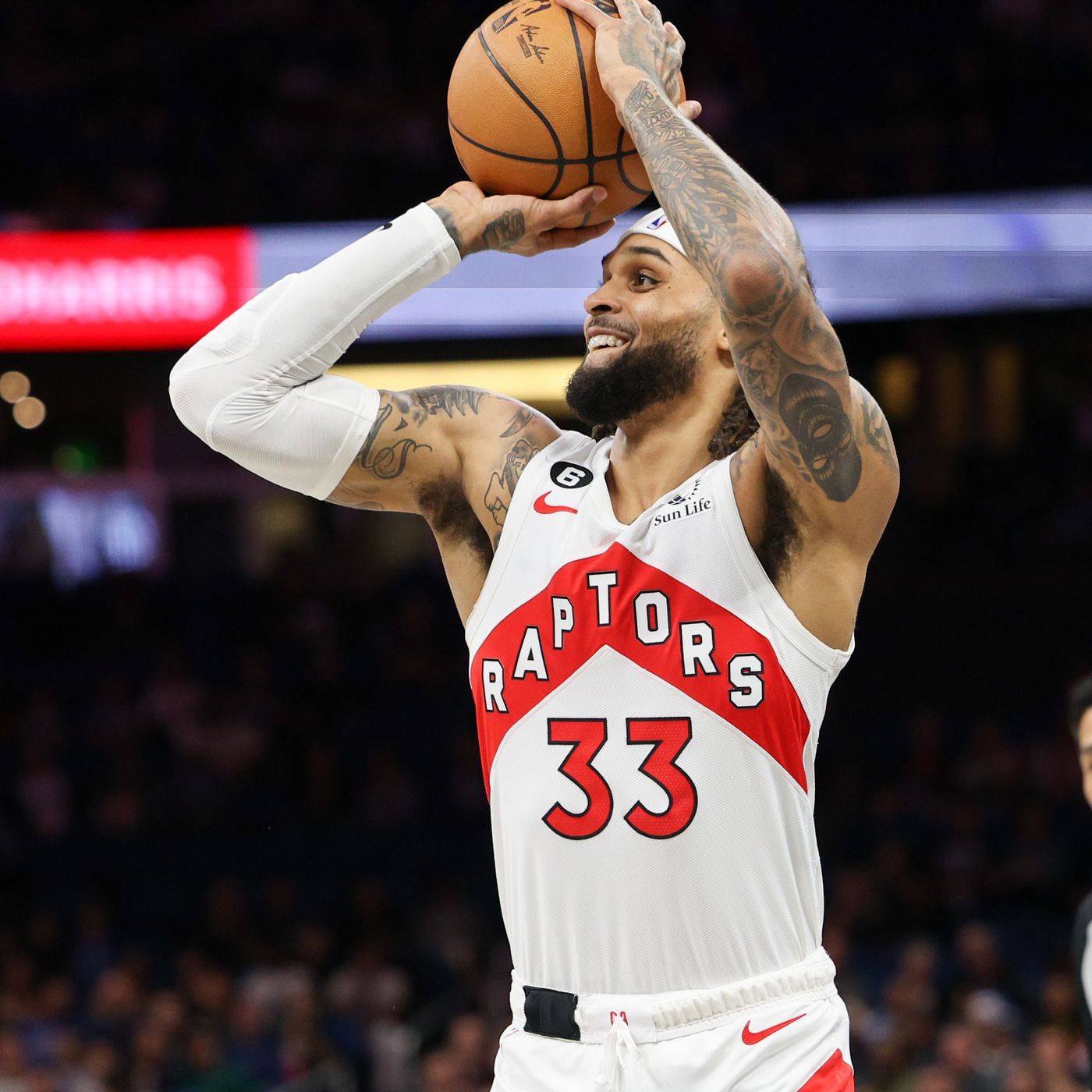 开云娱乐 -关键时刻多伦多猛龙篮板制胜:足总杯节点到来,管理层满意,纪律约束更严格