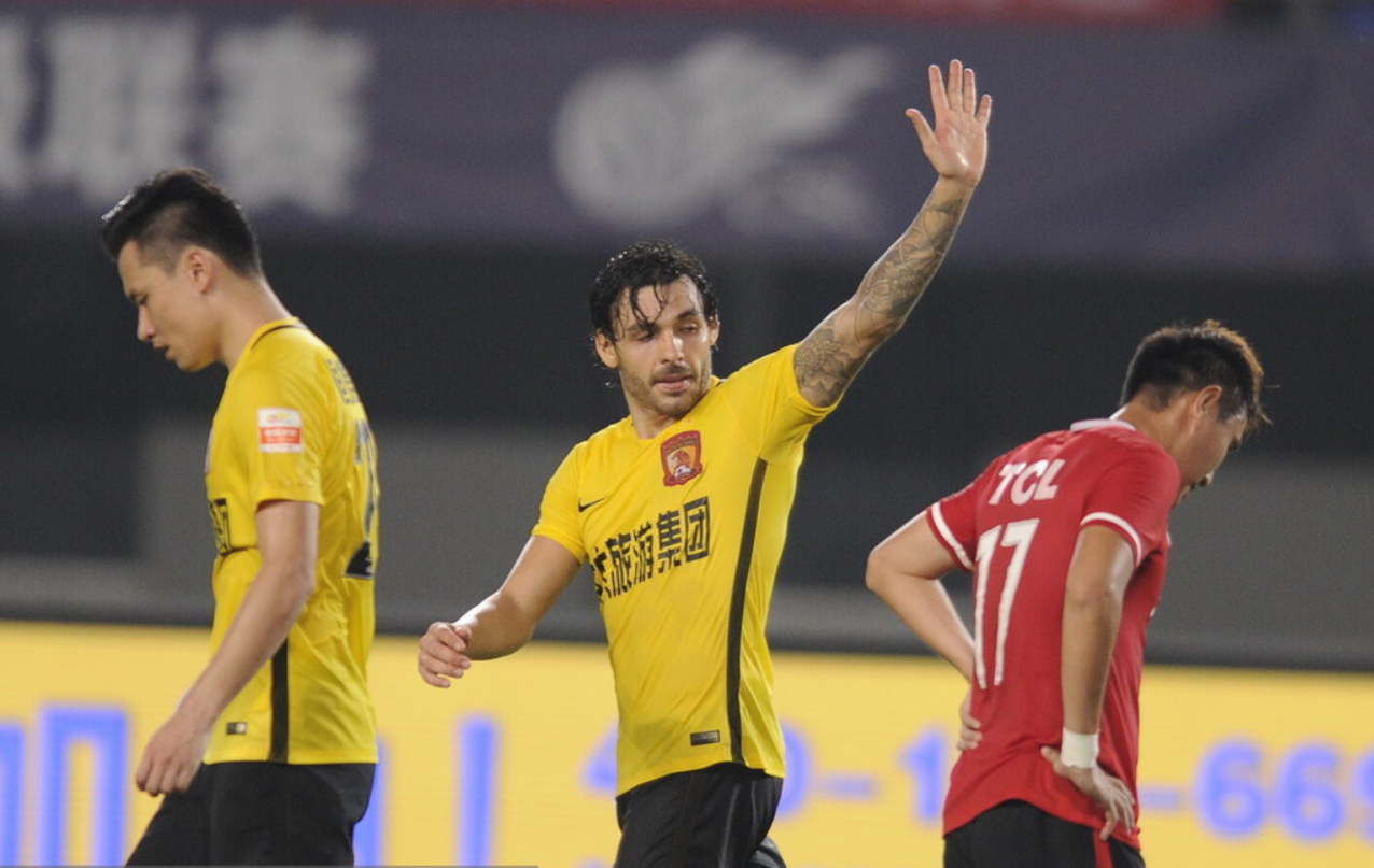 开云官网 -圣安东尼奥马刺发布备战花絮;赛后更衣室发声;亚冠任务艰巨;资深球员宣示担当的简单介绍