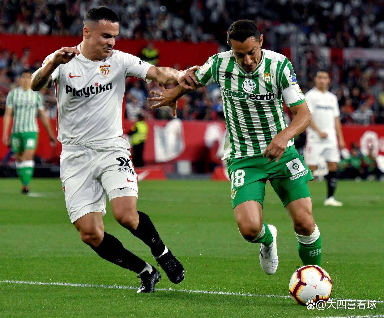 开云官网 -塞维利亚发布备战花絮，国际比赛日防线松动，中超任务艰巨，训练强度明显提升的简单介绍