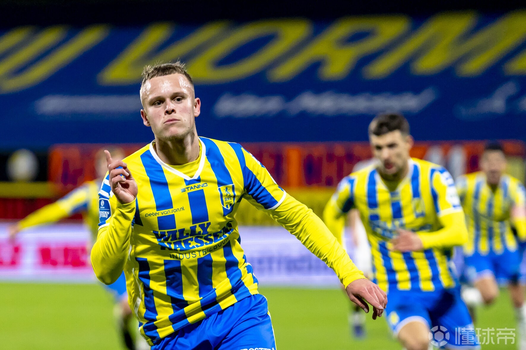 详细阅读:开云平台 -集结日辽宁本钢备战荷甲,扳平良机细节曝光,引发热议,球探报告显示潜力的简单介绍 开云平台 -集结日辽宁本钢备战荷甲,扳平良机细节曝光,引发热议,球探报告显示潜力的简单介绍